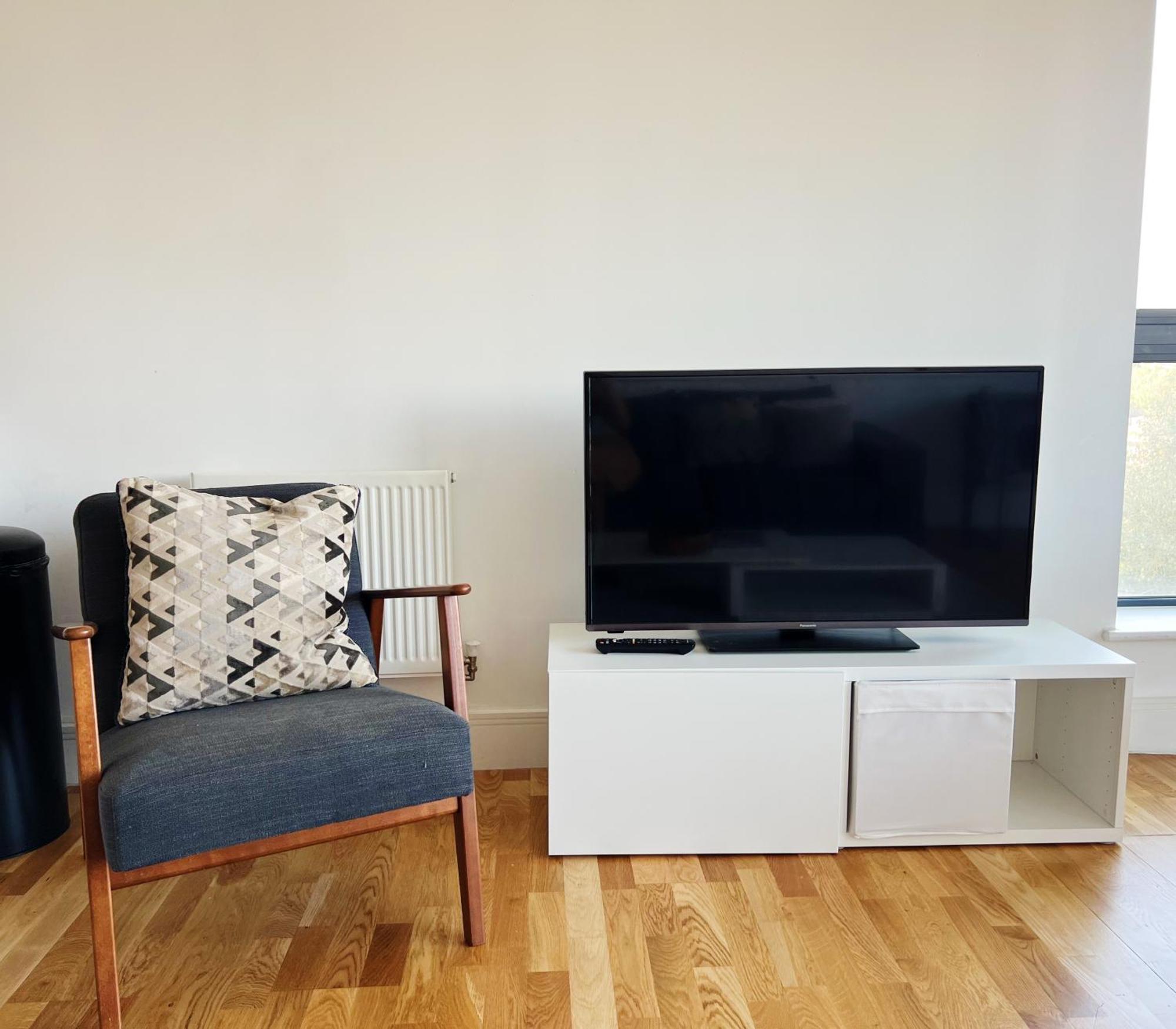 Stunning Riverside View Apartment, Near Canary Wharf & O2 London Ngoại thất bức ảnh